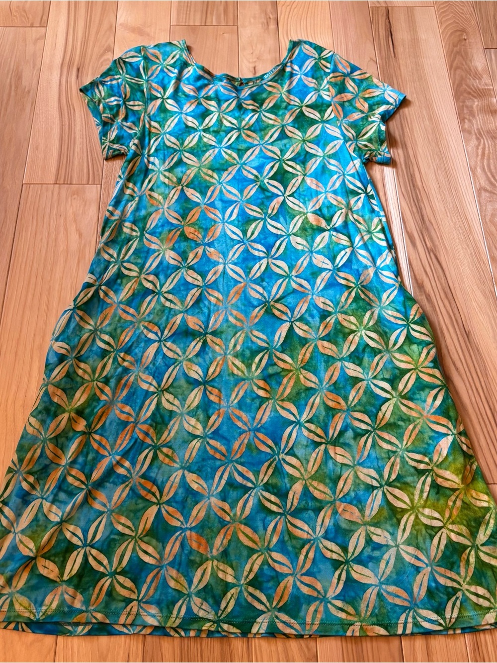 Bali Batiks Tropical Patterned Short Sleeve Rayon Dress